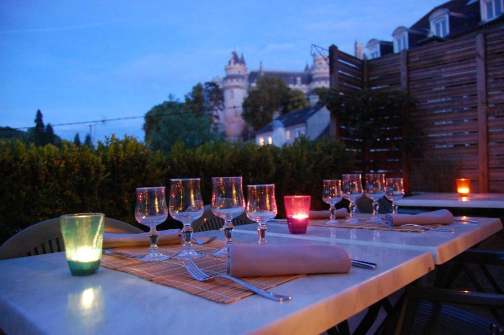 Aux Bles D'Or Hotel Пиерфон Екстериор снимка