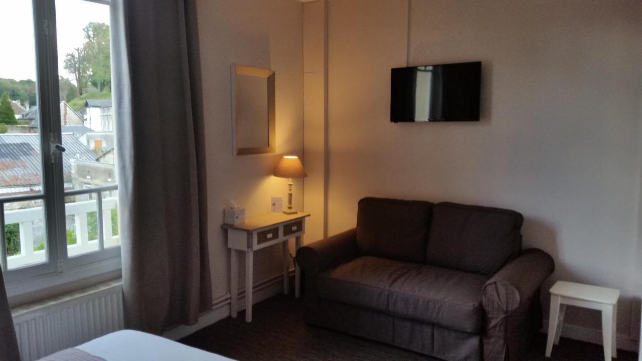 Aux Bles D'Or Hotel Пиерфон Стая снимка